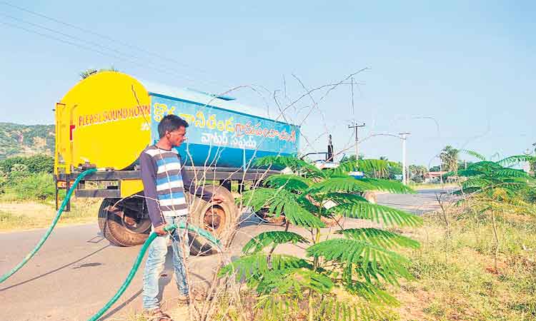 పట్టణాలకు దీటుగా.. తండాలు