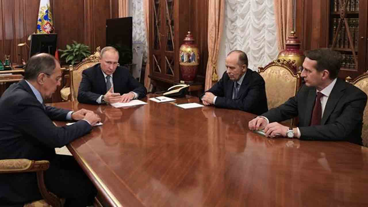 Russia | దగ్గరివాళ్లే పుతిన్‌ను చంపాలని చూస్తున్నారా?  ఎందుకలా.. ?