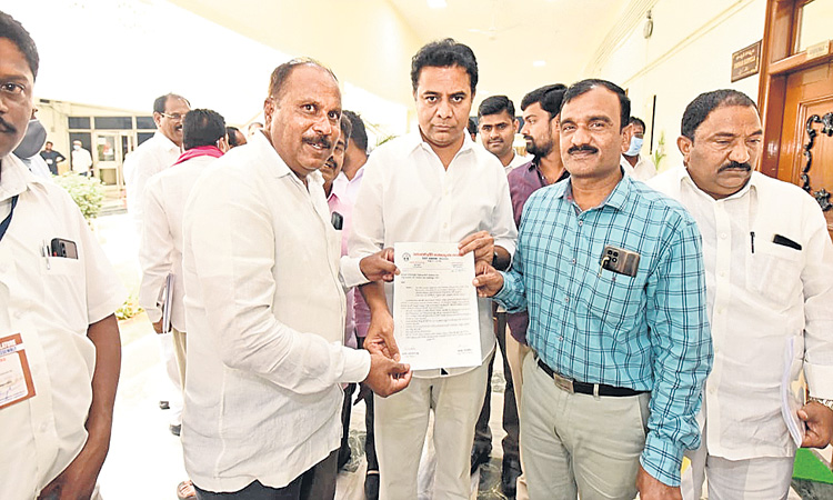 పీఎస్‌ హెచ్‌ఎం పోస్టులు మంజూరు చేయాలి