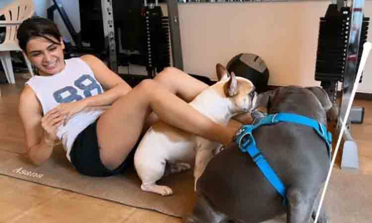 Samantha | స‌మంత జిమ్ సెష‌న్ మ‌ధ్య‌లో ఏమొచ్చాయో చూడండి