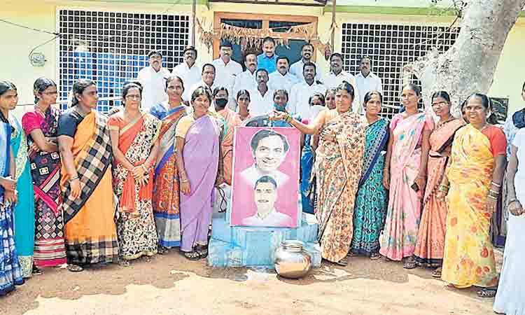 మహళా సంక్షేమానికి ప్రభుత్వం కృషి