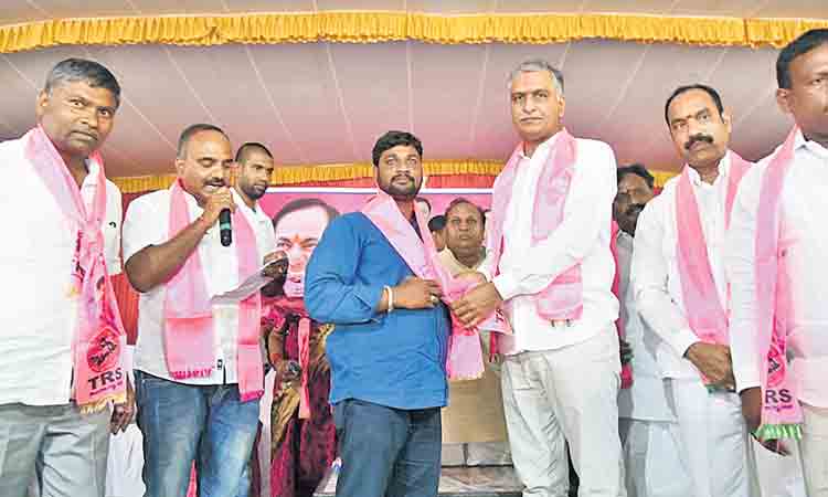 కేంద్రమే కొనాలి