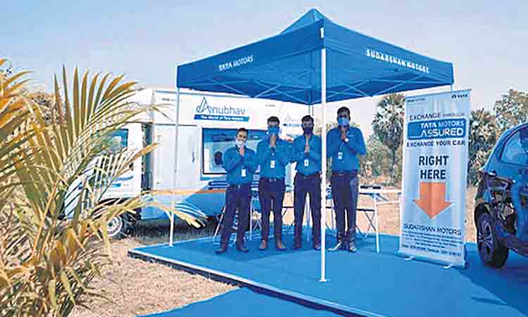 గ్రామీణ ప్రాంతాల్లో మొబైల్‌ షోరూంలు