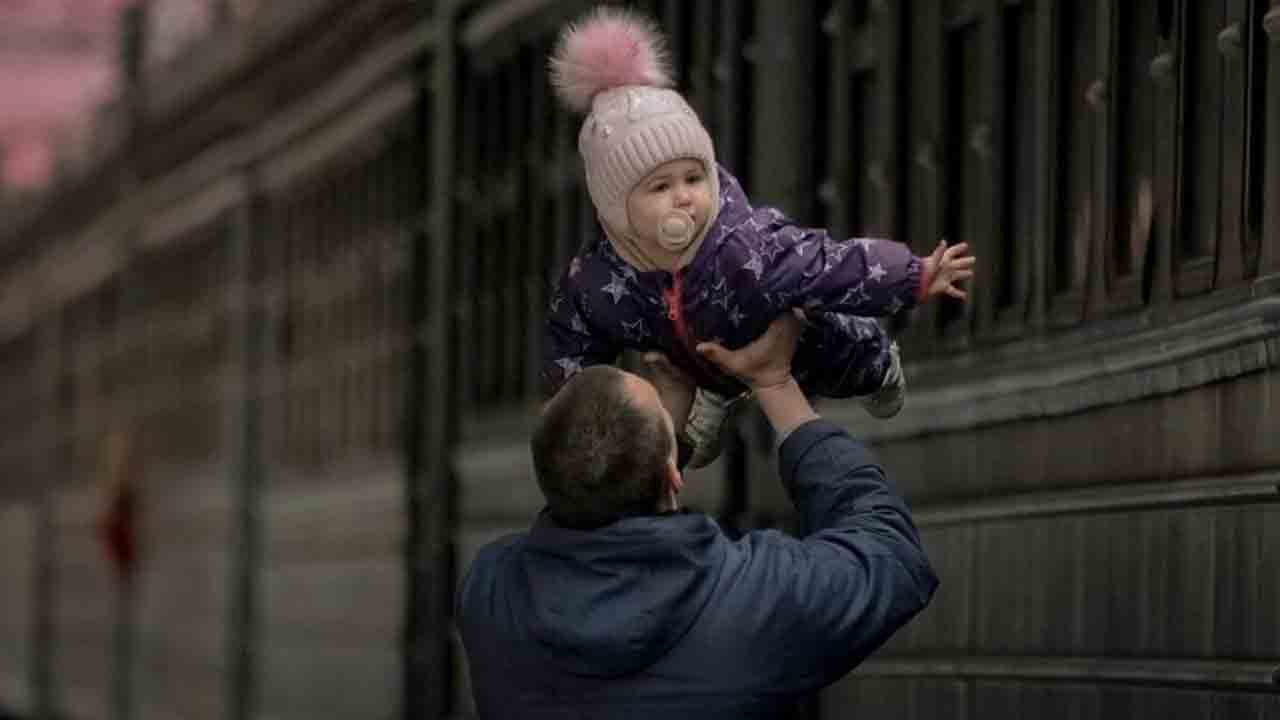 Ukraine | ‘‘తండ్రి చేయాల్సిన పని’’ అంటూ.. పిల్లల కోసం అమెరికా నుంచి ఉక్రెయిన్‌కు..