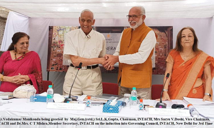 ఇన్‌టాక్‌ పాలకమండలి సభ్యుడిగా వేదకుమార్‌