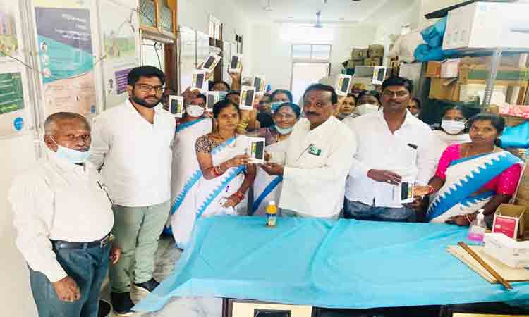 ప్రజలకు మెరుగైన సేవలు అందించాలి