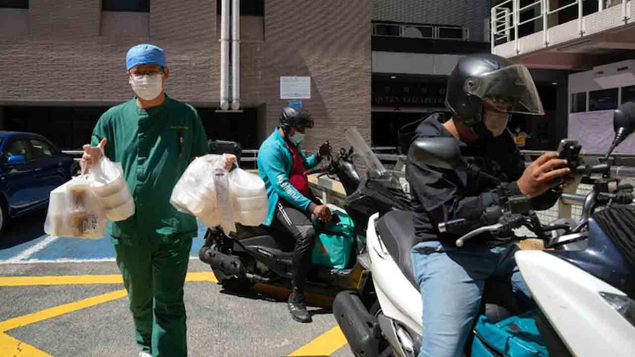 మ‌హ‌మ్మారి ఇంకా స‌మ‌సిపోలేదు : డ‌బ్ల్యూహెచ్ఓ హెచ్చ‌రిక‌