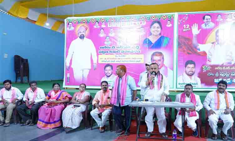 ప్రతి ఇంటికీ ప్రభుత్వ పథకాలు