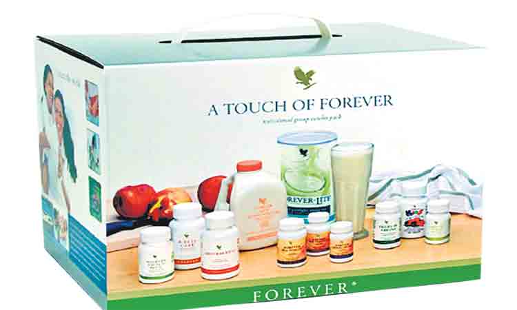 ఆడ బిడ్డలకు ఆరోగ్య కిట్లు