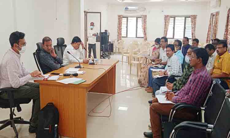 భూ సేకరణ త్వరగా పూర్తిచేయాలి