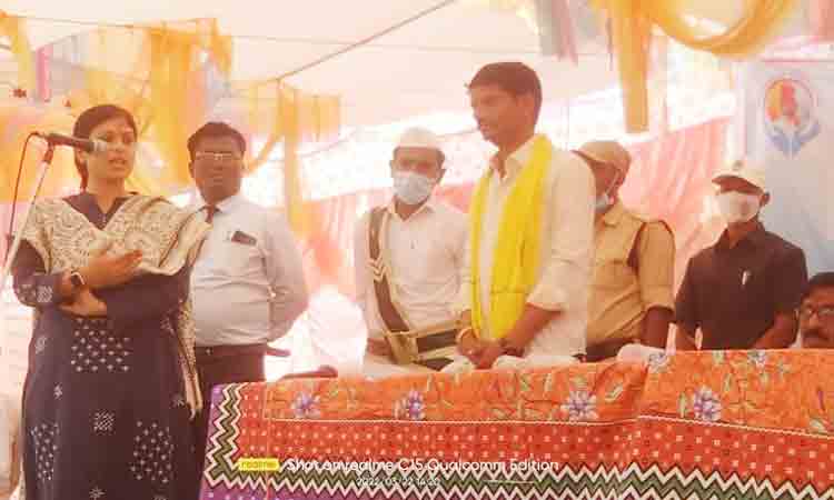 పౌష్టికాహారం పక్కాగా అందించాలి