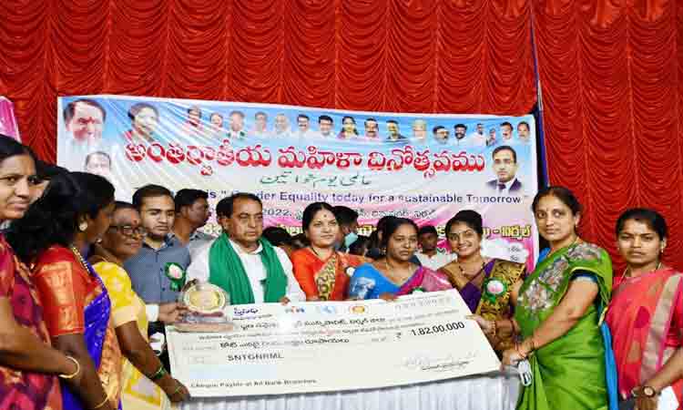 అన్ని వర్గాలకు ప్రభుత్వం అండ