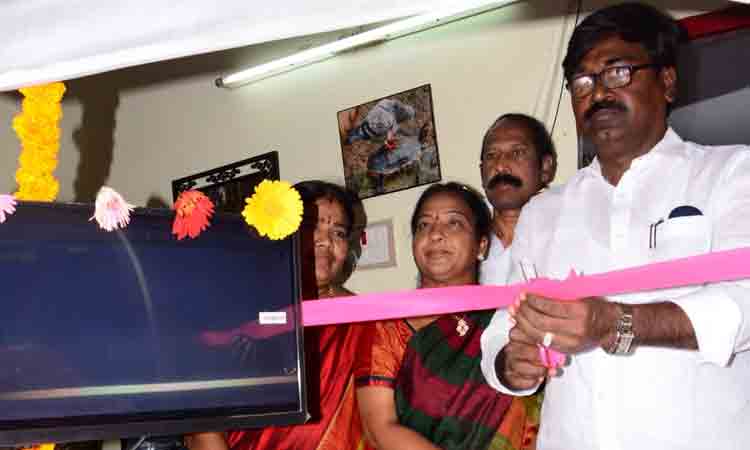 సులువుగా డ్రైవింగ్‌ నేర్చుకునేందుకు అవి ఎంతో ఉపయోగకరం : మంత్రి పువ్వాడ