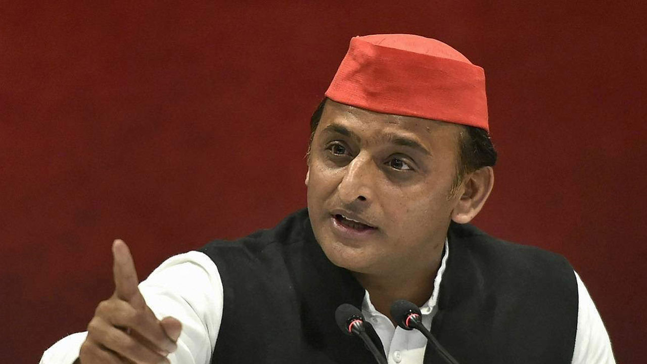 ‘ల‌ఖీంపూర్ ఫైల్స్’ సినిమా కూడా రావాలి : అఖిలేశ్ యాద‌వ్‌