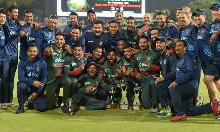 బంగ్లా నయా చరిత్ర