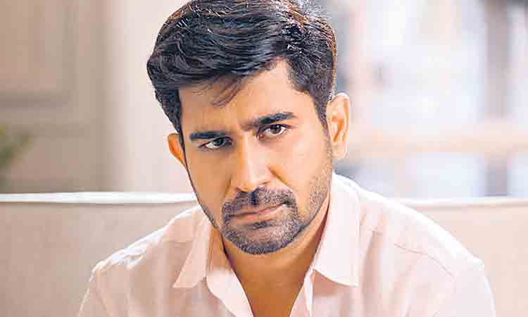 చరిత్రను మార్చి రాస్తా