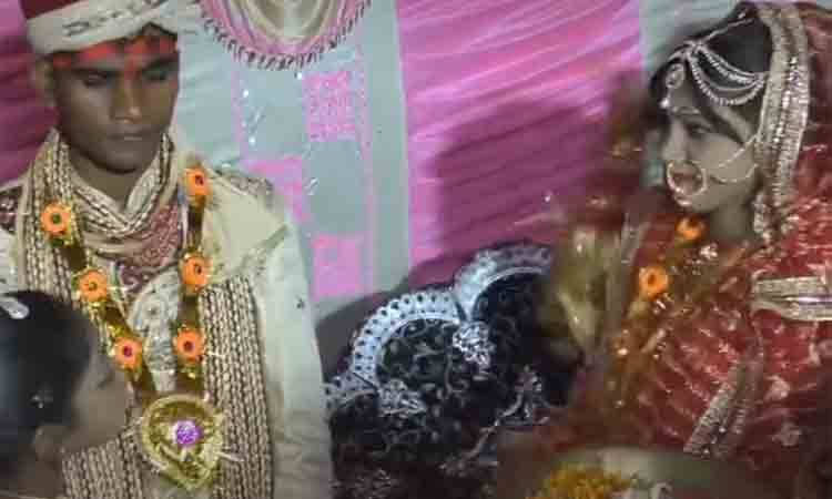 పెళ్లి మండ‌పం మీదే వ‌ధువును చిత‌క‌బాదిన‌ వ‌రుడు.. ఎందుకో తెలుసా? వైర‌ల్ వీడియో