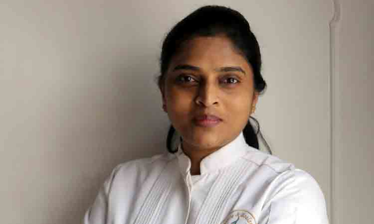 కార్పొరేట్ కొలువు వ‌దిలేసి 4 దేశాలు చుట్టొచ్చింది.. బేక‌రీ స్టార్ట్ చేసింది