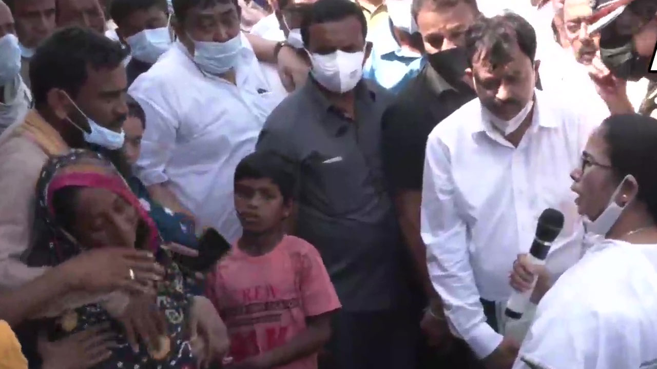 హింస వెనుక పెద్ద హ‌స్తం ఉంది… మ‌మ‌త సంచ‌ల‌న ఆరోప‌ణ‌