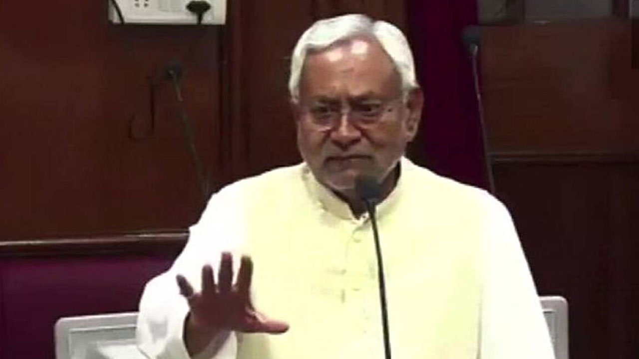 మ‌ద్యం సేవించే వారు భార‌తీయులే కాదు.. మ‌హా పాపులు  :  సీఎం నితీశ్‌