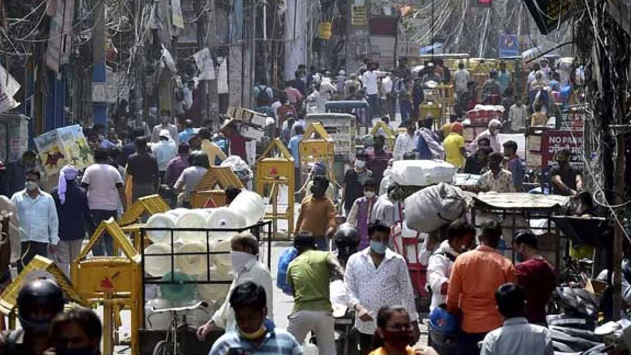 భార‌త్‌లో కొవిడ్ ఫోర్త్ వేవ్ వ‌స్తే ఏమ‌వుతుంది..? టీకాలు మ‌న‌ల్ని ర‌క్షిస్తాయా?