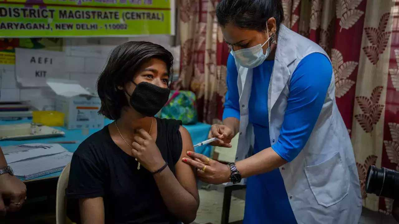 ఆ విష‌యంలో ఇండియానే బెట‌ర్‌..:  కేంద్ర ఆరోగ్య మంత్రిత్వ శాఖ‌