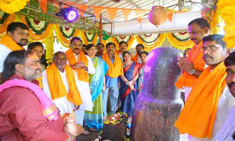 మత సామరస్యానికి ప్రతీక రాచకొండ ఉత్సవాలు