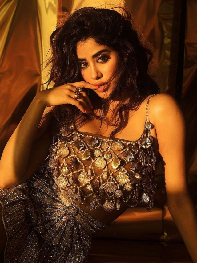 జాన్వీ కపూర్ టాలీవుడ్ ఎంట్రీ కన్ఫర్మ్ అయిపోయిందా..?