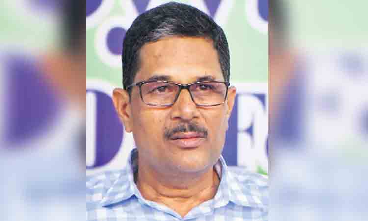 అడవుల అభివృద్ధే లక్ష్యంగా పనిచేయాలి