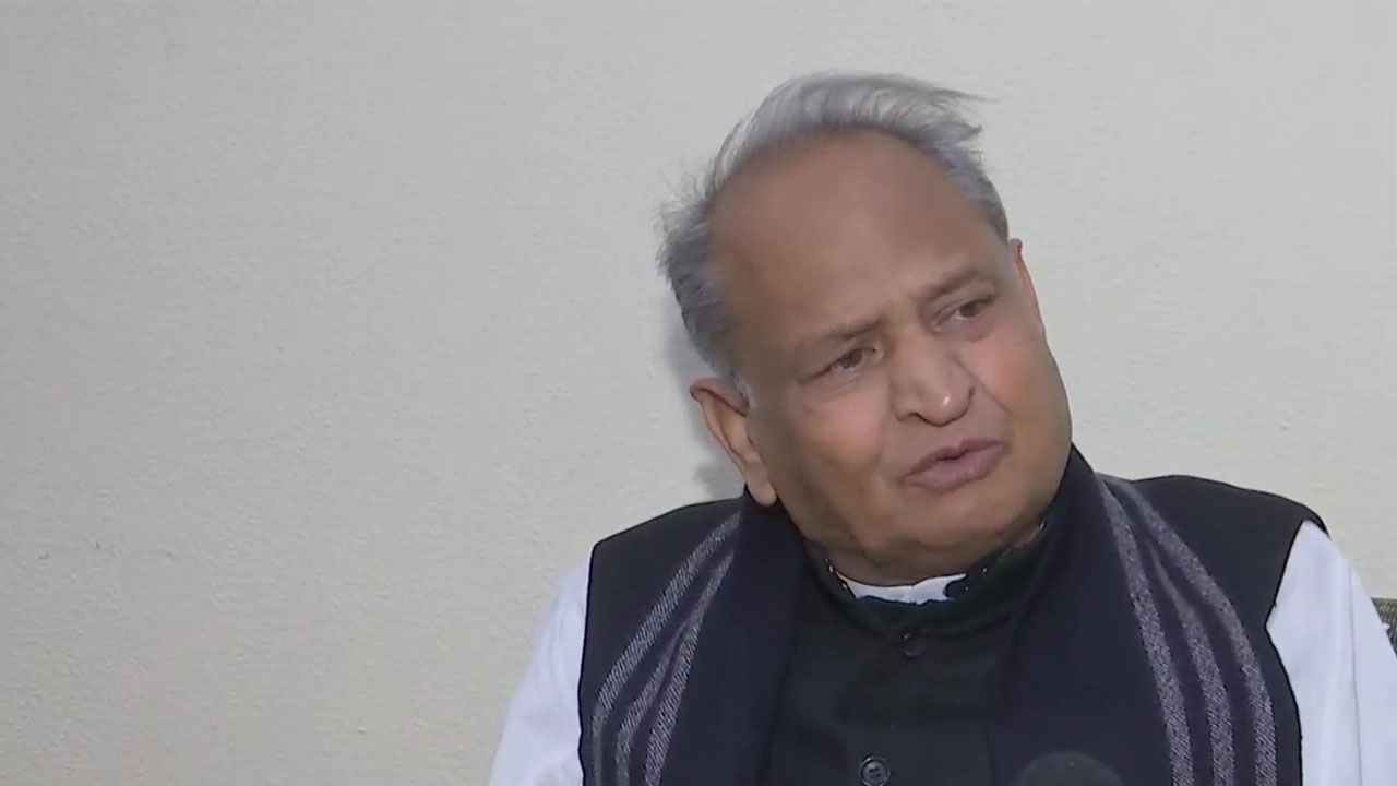 Ashok Gehlot | అధ్య‌క్ష బాధ్య‌త‌లు రాహుల్ చేప‌ట్టాల్సిందే :  గెహ్లోత్