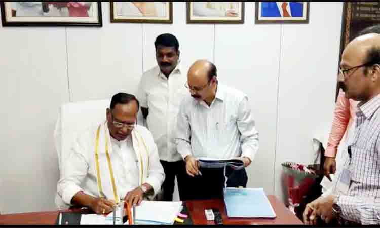 మండలిలో చైర్మన్‌కు కొత్త చాంబర్‌