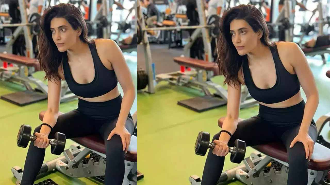 Viral video: 40లోనూ 20లా క‌నిపిస్తున్న బాలీవుడ్ భామ క‌రిష్మా ట‌న్నా..బ్యూటీ సీక్రెట్ ఇదే!!