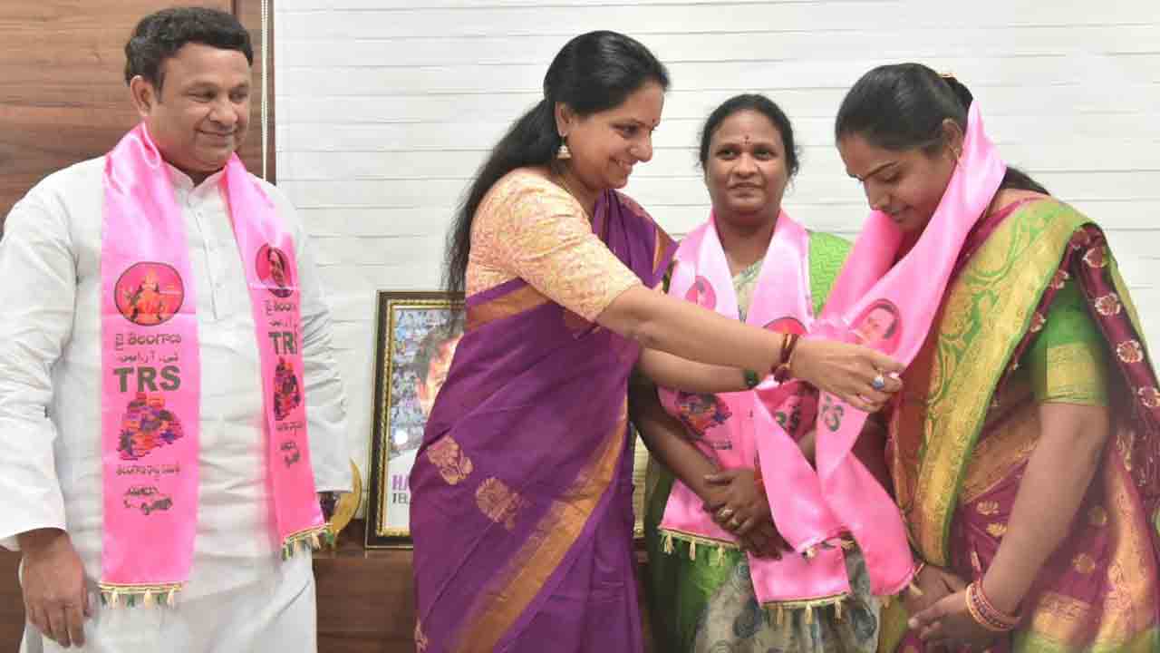 MLC Kavitha | ఎమ్మెల్సీ కవిత సమక్షంలో టీఆర్ఎస్‌లో చేరిన బీజేపీ కార్పొరేటర్లు