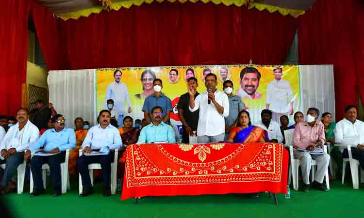 మన ఊరు-మన బడి అద్భుత పథకం : ఎమ్మెల్యే కిషోర్‌ కుమార్‌