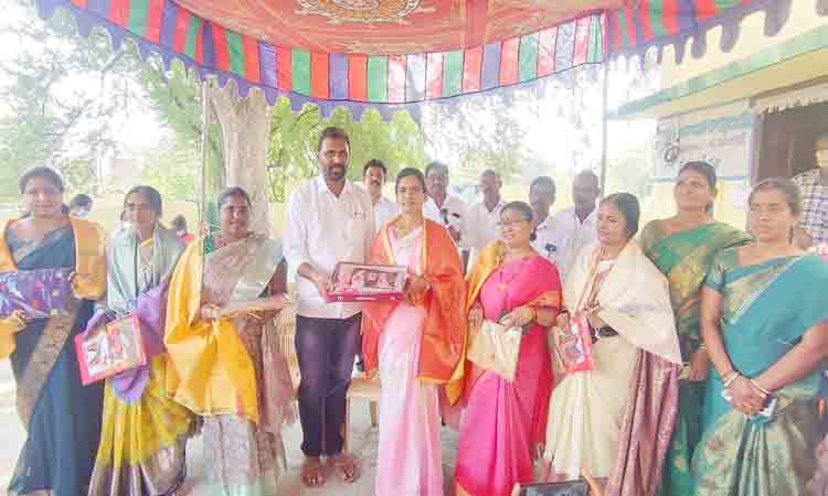 ఘనంగా మహిళాబంధు సంబురాలు