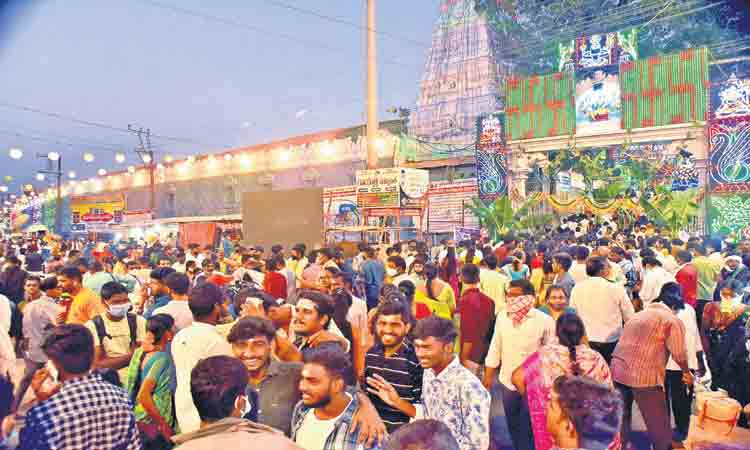 సర్వం శివమయం