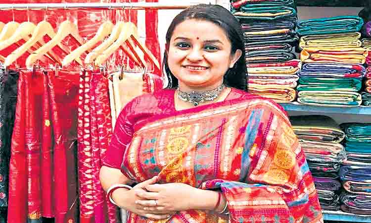 హైదరాబాద్‌కు కోట్‌పాడ్‌ చీరలు!