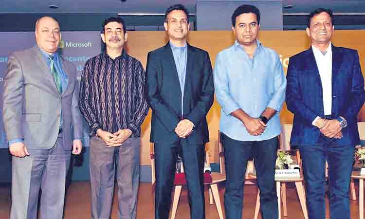 హైదరాబాద్‌లో మైక్రోసాఫ్ట్‌ భారీ డాటా సెంటర్‌