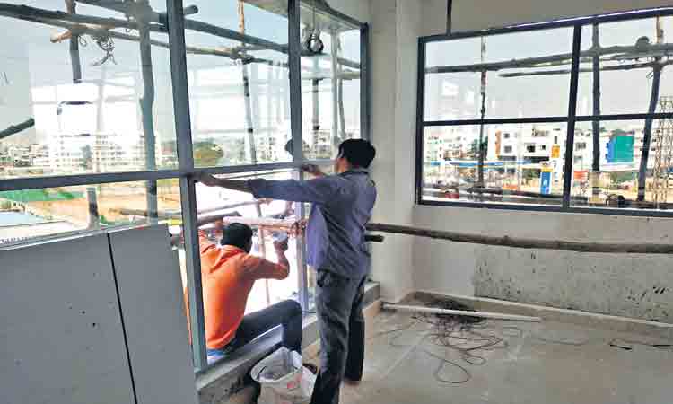 వలస కార్మికుల అడ్డా అమీన్‌పూర్‌