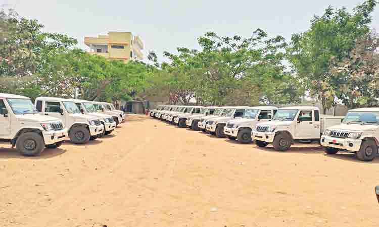 చిరు బతుకుల్లో చిరునవ్వులు..!