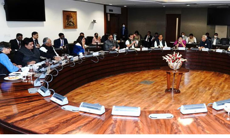 విదేశాంగ శాఖ స‌మావేశానికి హాజ‌రైన రాహుల్ గాంధీ.. స‌మావేశం అద్భుత‌మంటూ థ‌రూర్ ట్వీట్‌