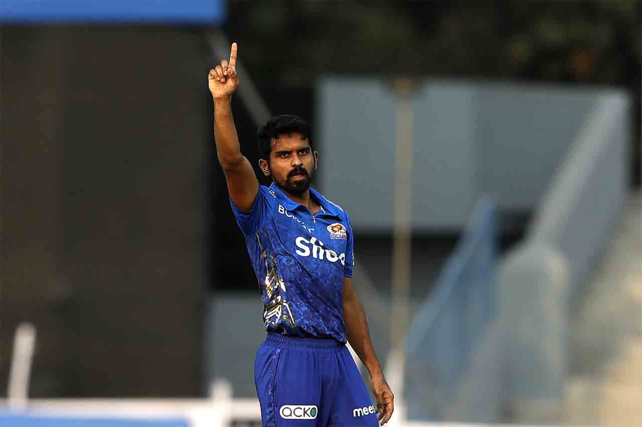 DC vs MI | పృథ్వీ షా అవుట్‌.. ఢిల్లీ స్కోర్ ఎంతంటే?