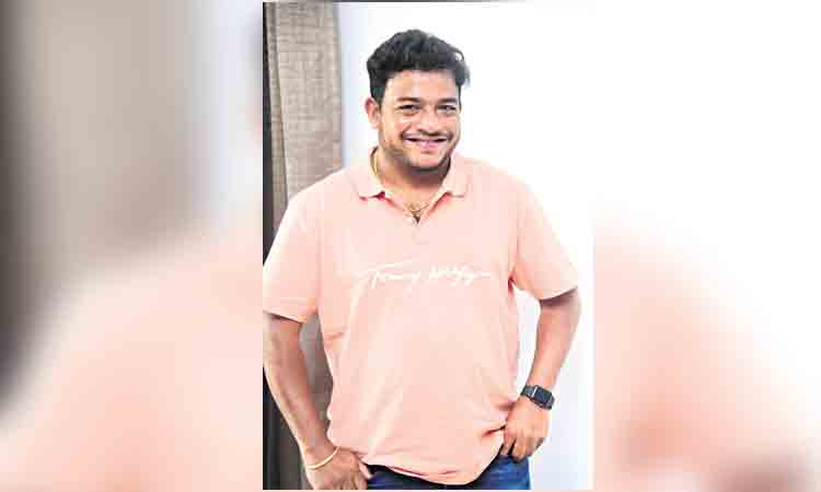 మోర్‌ లోకల్‌.. హిట్‌ గ్లోబల్‌!