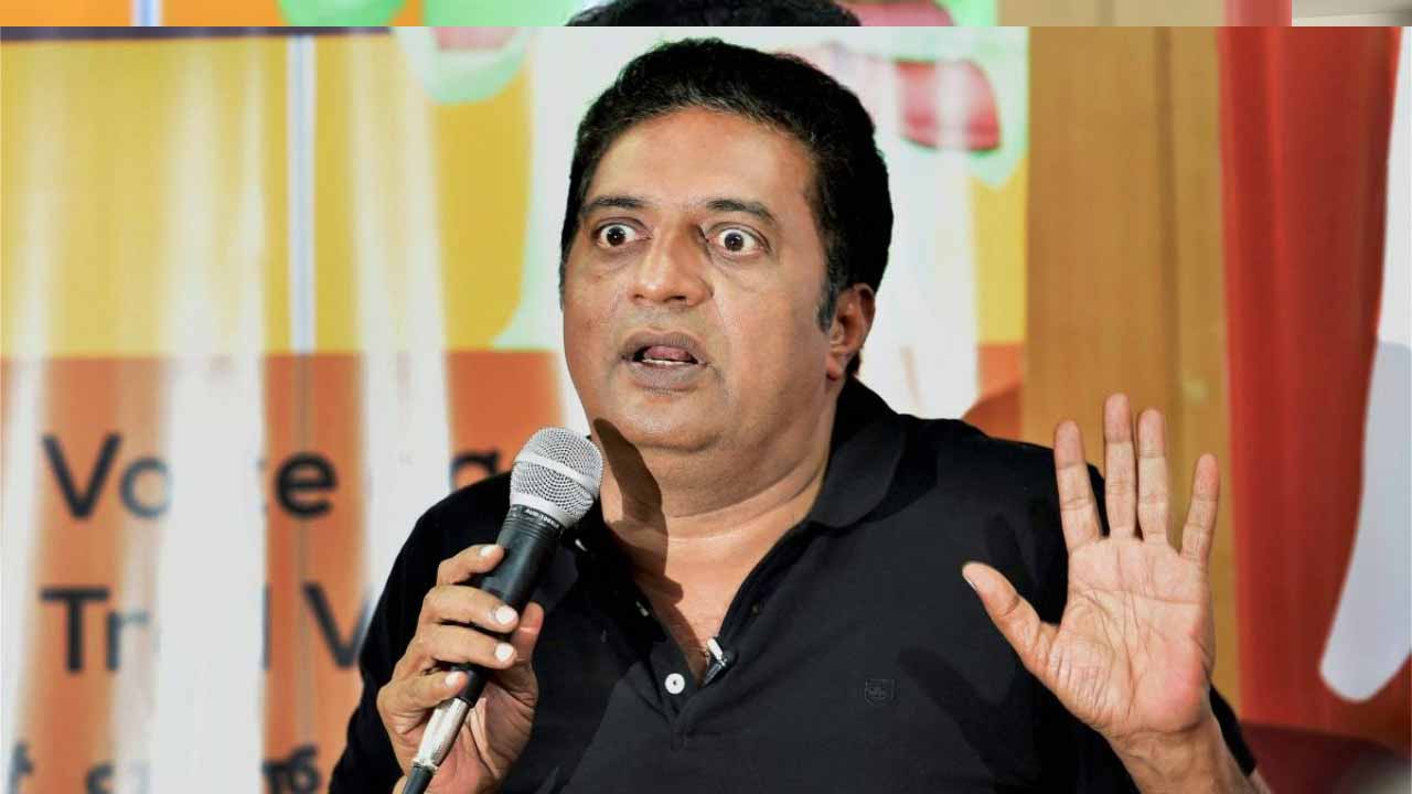 ‘ది క‌శ్మీర్‌ ఫైల్స్’ సినిమాపై న‌టుడు ప్ర‌కాశ్‌రాజ్ షాకింగ్ కామెంట్స్‌.. ఏమ‌న్నాడంటే?