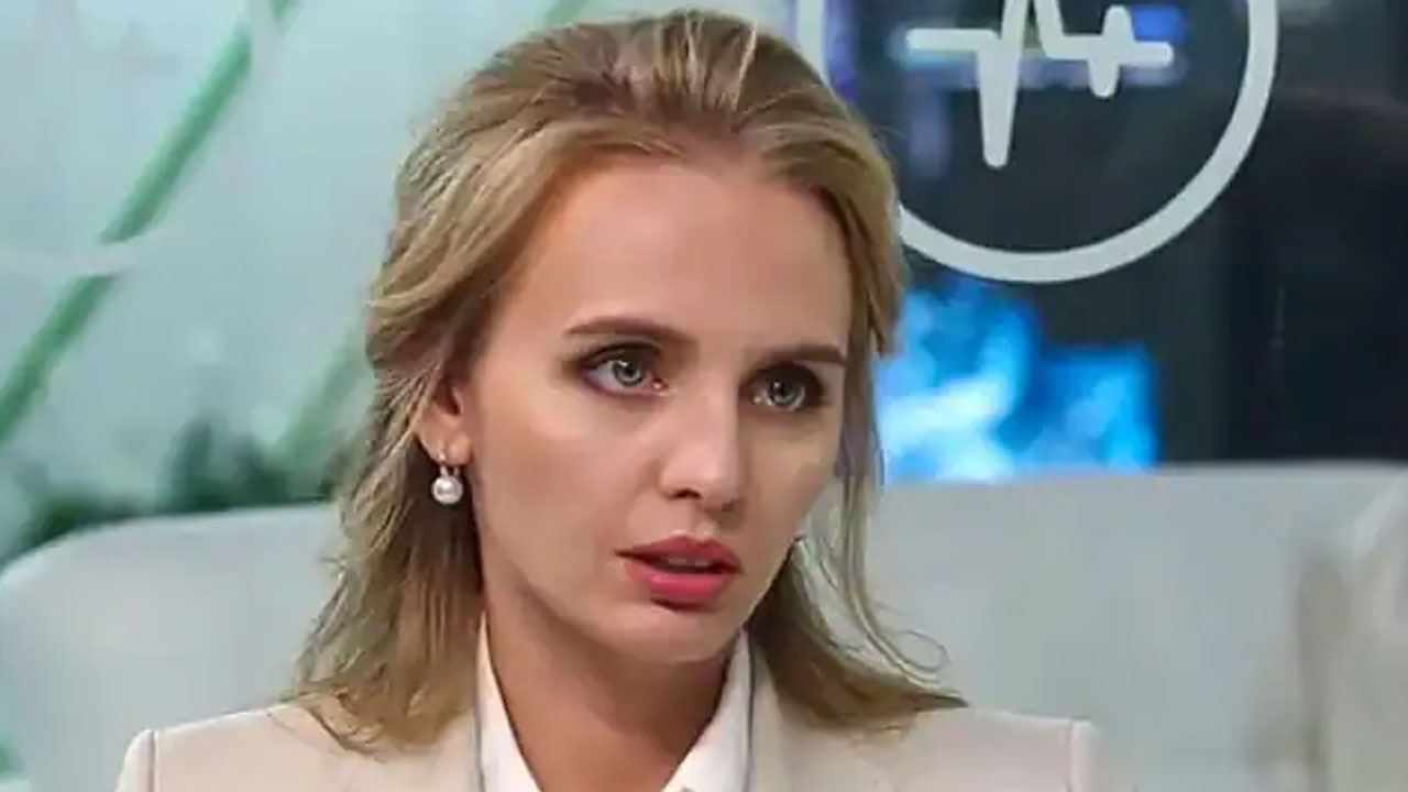 విడాకులు తీసుకున్న పుతిన్ కూతురు.. యుద్ధ‌మే కార‌ణ‌మా?