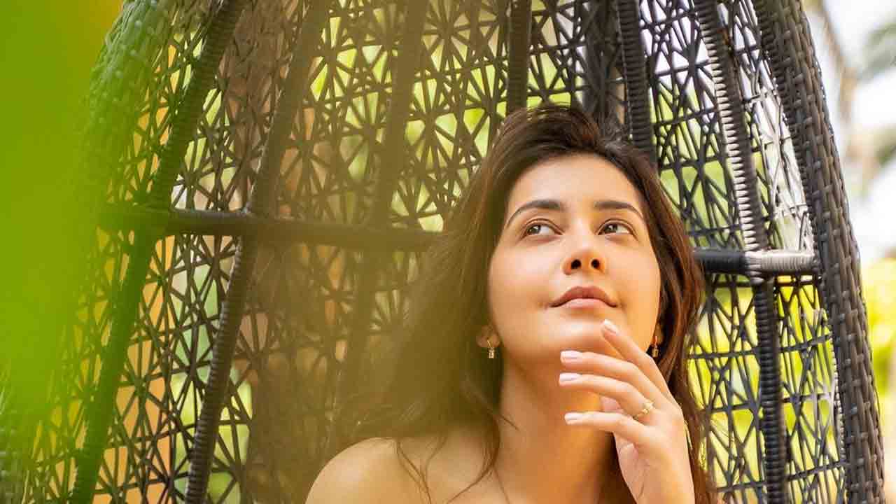Raashi Khanna | రాశీఖ‌న్నా మొద‌ట న‌టిని అవ్వాల‌ని అనుకోలేద‌ట‌..