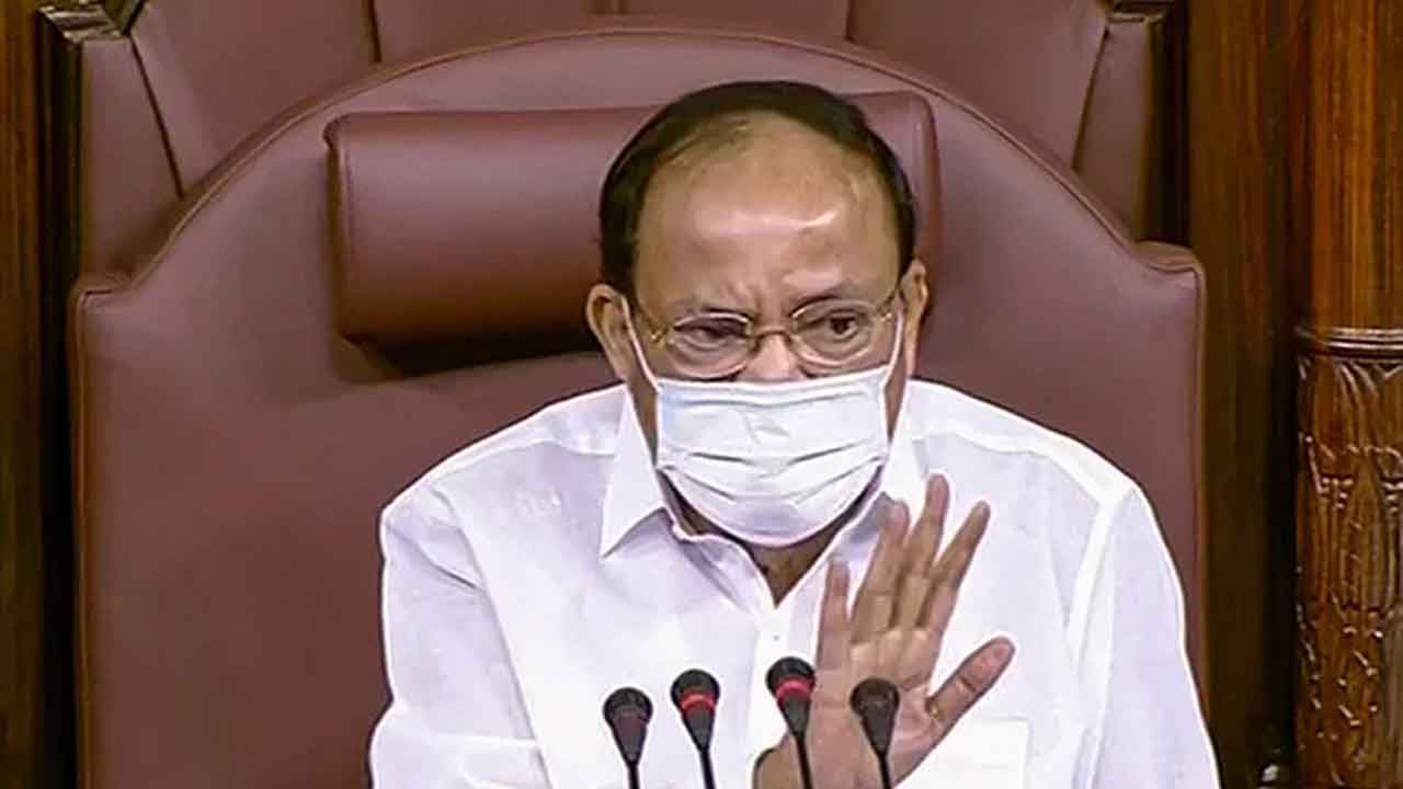 రిటైర్డ్ అవుతున్న ఎంపీల‌కు ఘ‌నంగా వీడ్కోలు.. విందు ఇవ్వ‌నున్న వెంక‌య్య