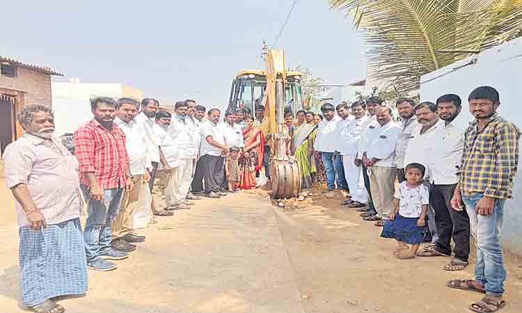 అభివృద్ధి పనుల్లో భాగస్వాములు కావాలి