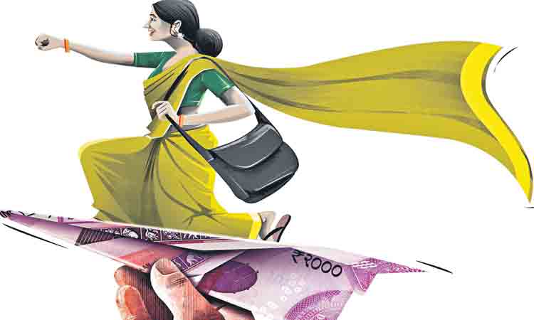 అన్ని రంగాల్లో రాణిస్తున్న మహిళలు