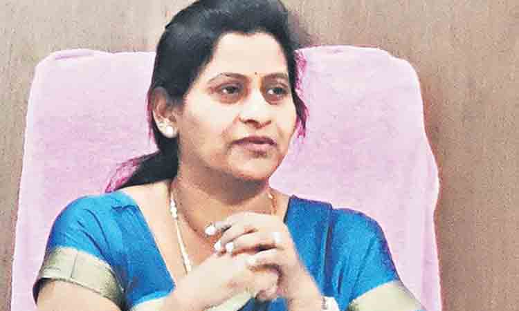 పేదలకు మెరుగైన వైద్యసేవలందించాలి